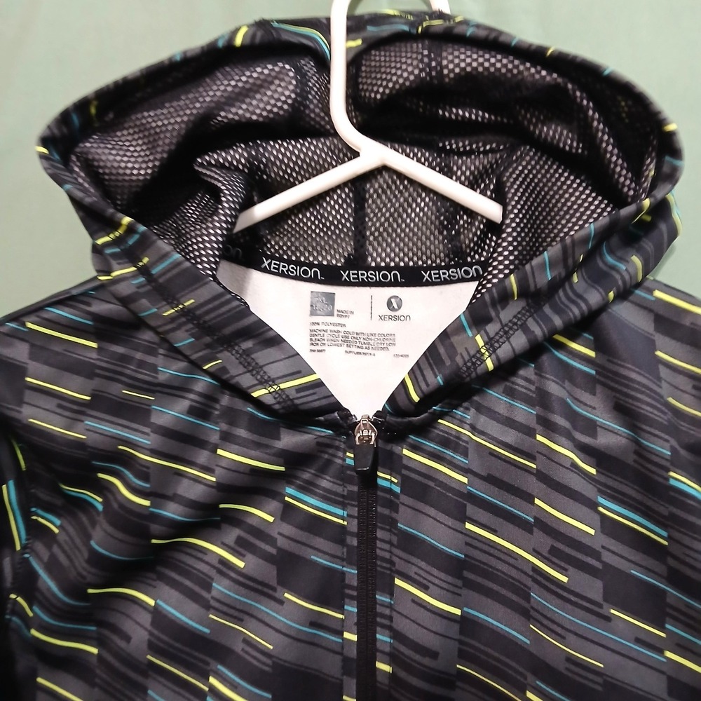 XERSION Boys Full Zip Active Hoodie Long Sleeve Size XL 18-20 Athletic Jacket - Picture 2 of 16